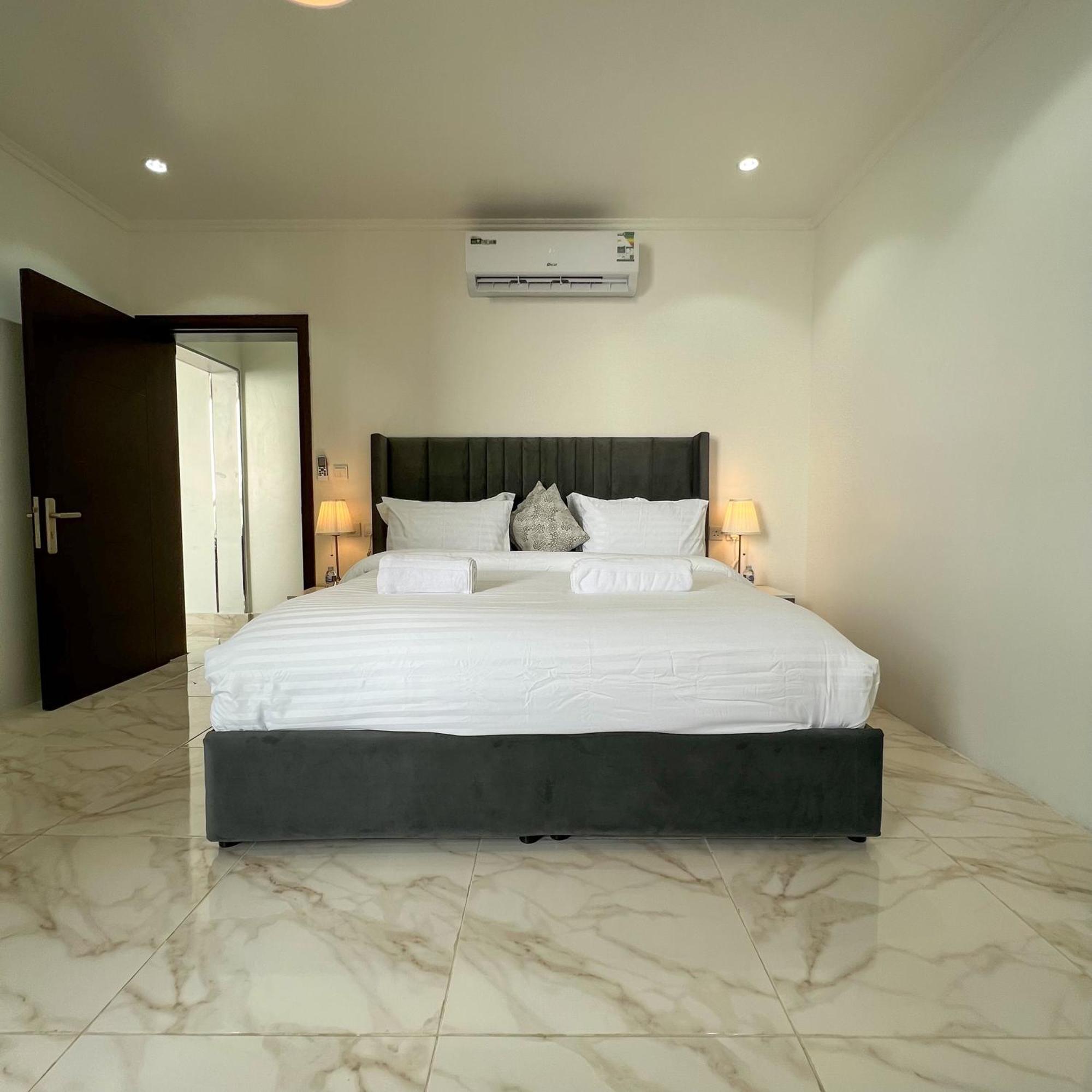 Almasarat Tower Sea View Apartment Jeddah Exterior photo