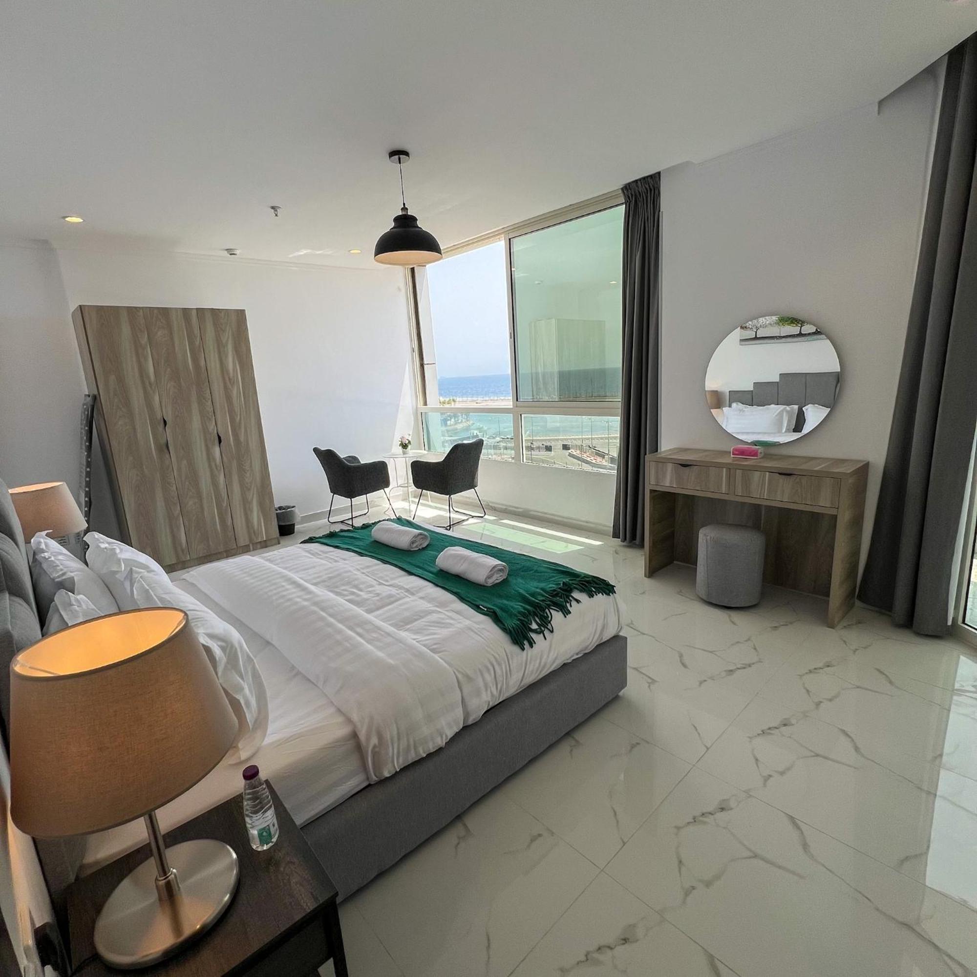 Almasarat Tower Sea View Apartment Jeddah Exterior photo
